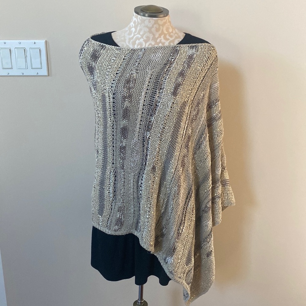 Chico’s Gold Poncho - Picture 1 of 13